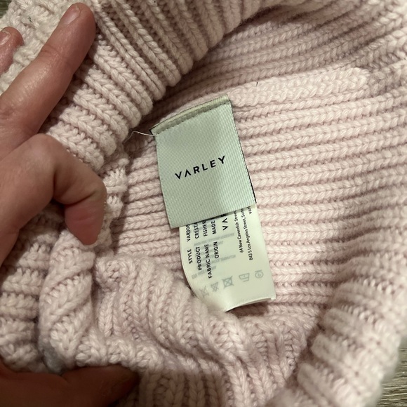 Varley Cresta Ribbed Beanie 🩷 - Picture 5 of 5